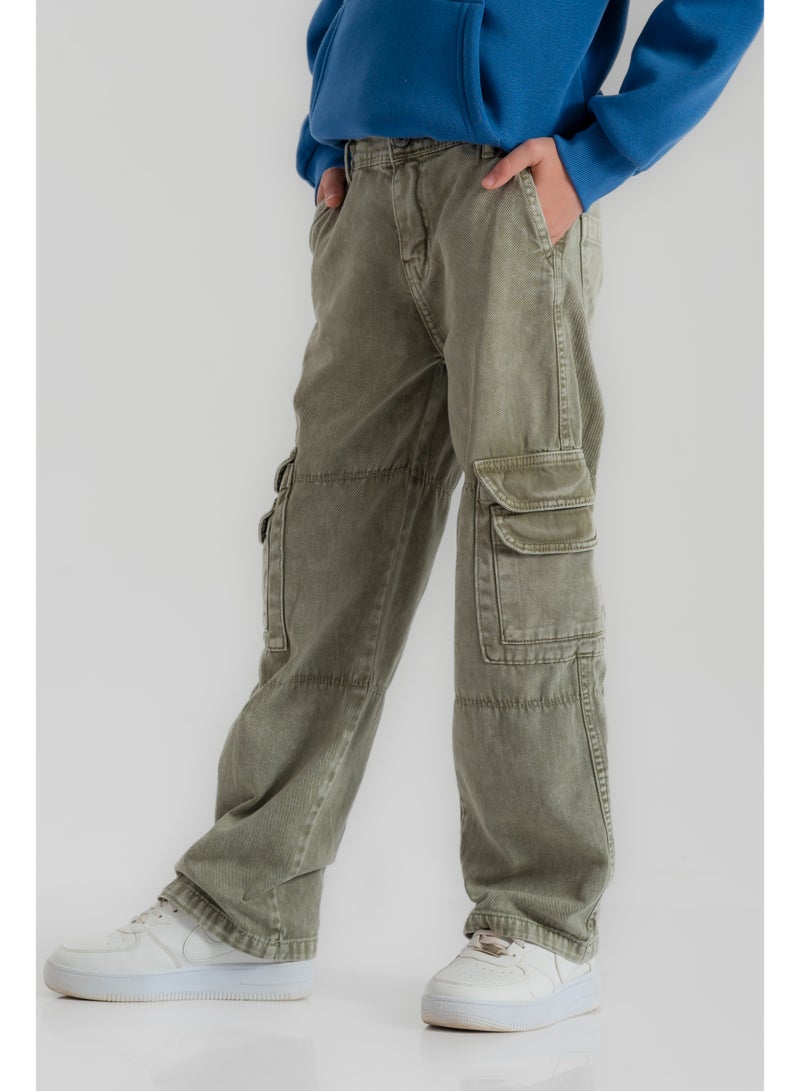 سي إن جينز وير كيدز بنطلون كارجو أولادي سادة بقصة واسعة - Image 5